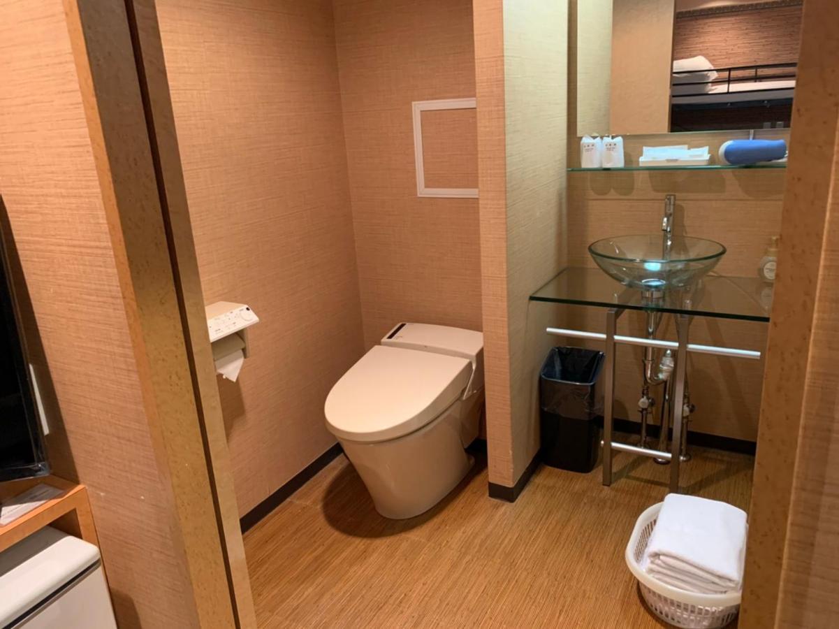 Uehonmachi Plaza Hotel (Adults Only) Osaka Exterior foto